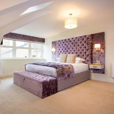 Hotel White Hart & 4*