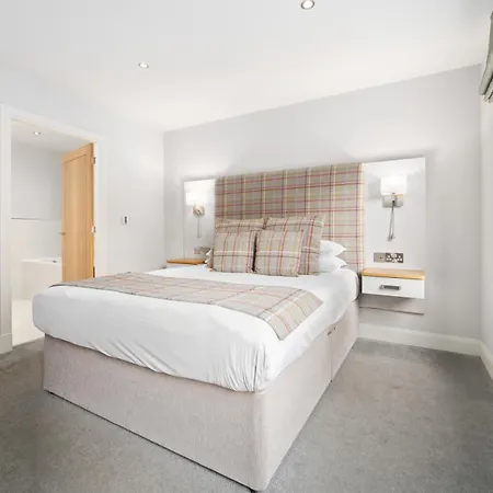 White Hart & 4* Harrogate