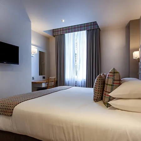 White Hart & Hotel 4*