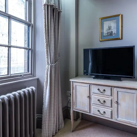 White Hart & Harrogate