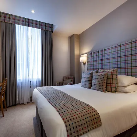 White Hart & Hotel 4*