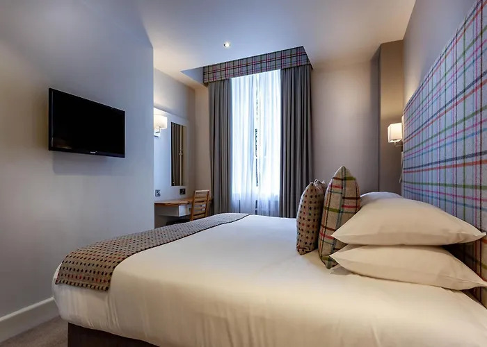 White Hart & 해러게이트