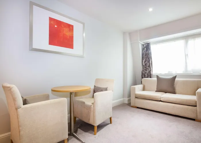 호텔 White Hart & 해러게이트