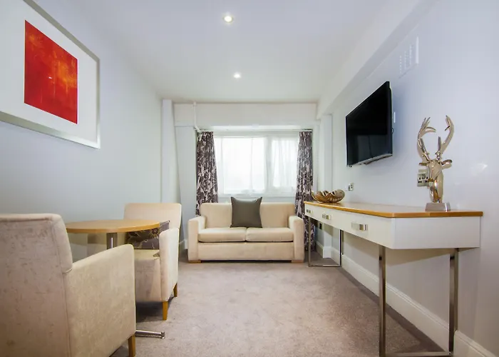 White Hart & 해러게이트