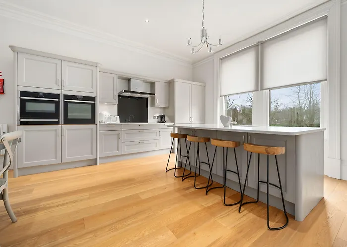 White Hart & 해러게이트