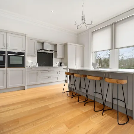 White Hart & Harrogate