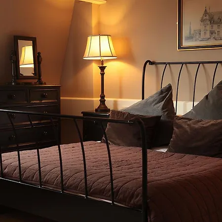Otel White Hart &